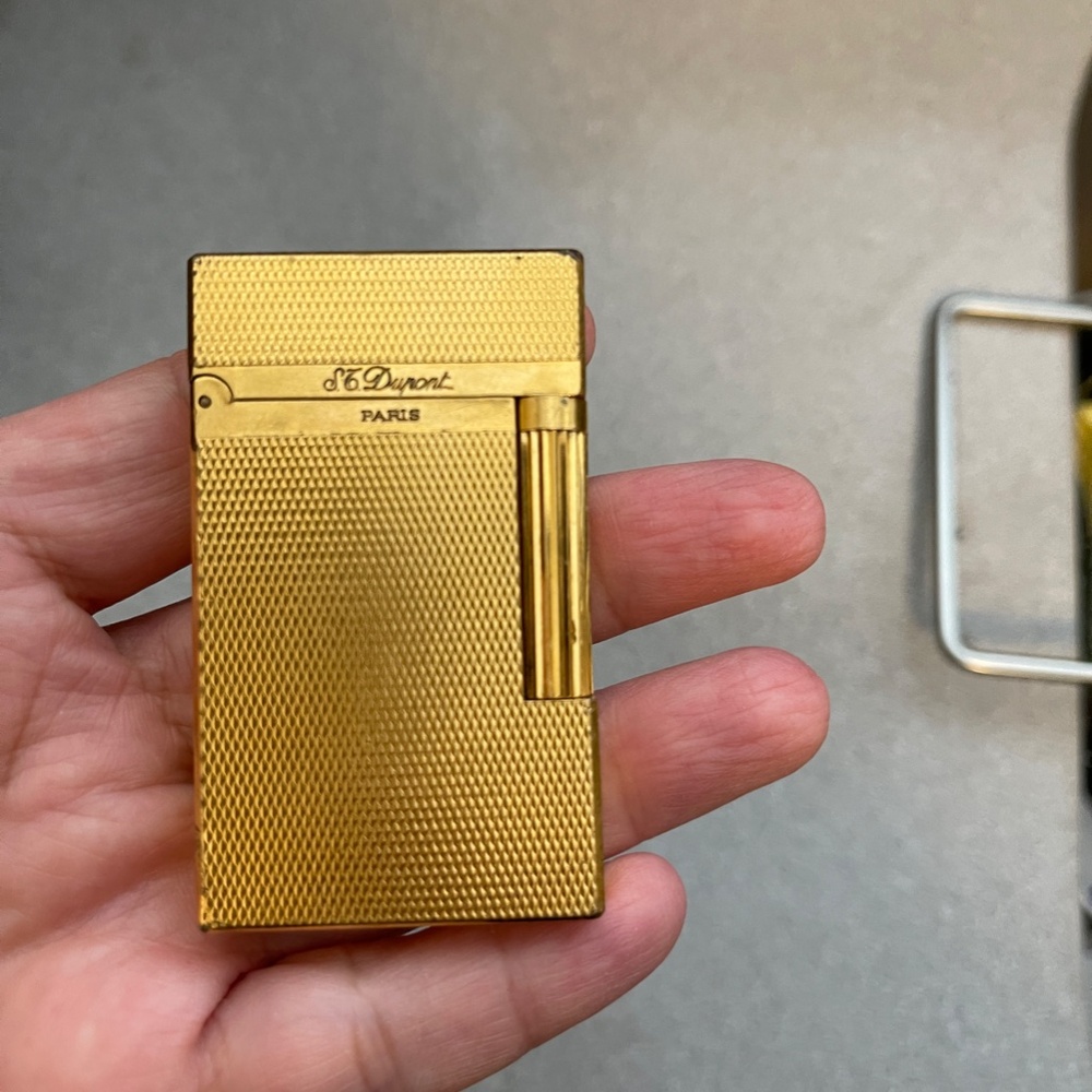 Rare S.T. Dupont Line 2 GoldPlated Lighter Montparnasse Grain d’Orge Ref. 016281